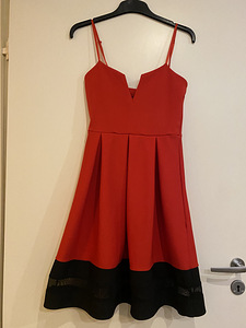Красное платье S новое