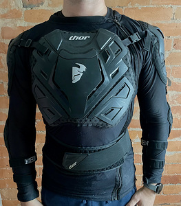 Защита тела thOR Sentry XP + водонепроницаемая куртка эндуро
