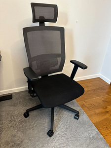 Эргономичное офисное кресло «Таск»