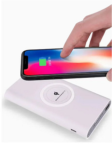 Fast Charging Wireless Power Bank 10.000 mA/h