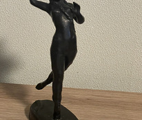 Статуэтка ,, Балерина’’ кaслинское литьё СССР