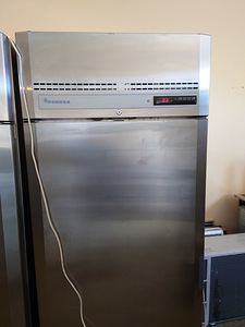 Холодильник из нержавеющей стали PORKKA PRO