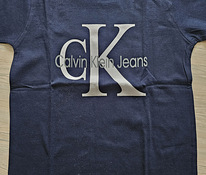 Calvin Klein 134