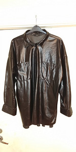 Продам куртку-блузку и брюки из искусственной кожи
