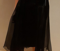 Праздничное черное платье