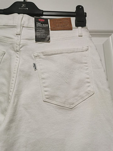 Новые белые джинсы Levi's 29