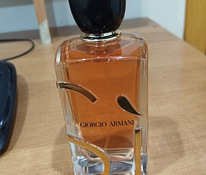 GIORGIO ARMANI SI Eau de Parfum 100 мл — 70 евро