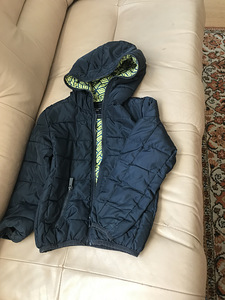Куртка на мальчика 4-6 лет, весна- осень