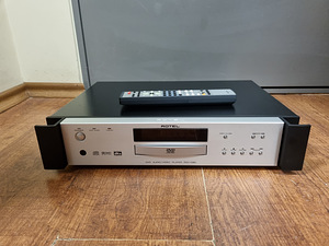 Rotel RDV-1060 CD/ DVD Audio Video Player
