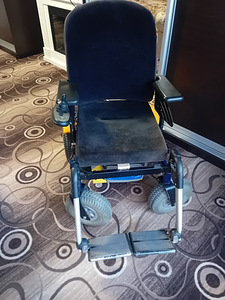 Elektriline ratastool.