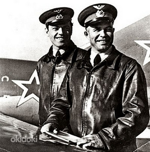Молнии железные СССР для пилотских курток 55см