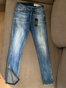 Новые джинсы