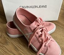 Кроссовки Calvin Klein S. 39