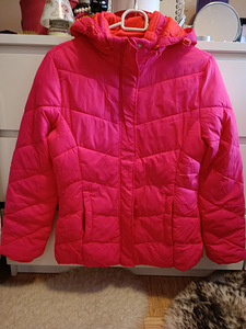 Неоново розовая куртка размера xs