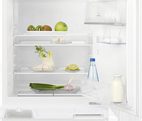 Встроенный холодильник ELECTROLUX ERN1300AOW