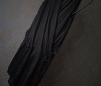 Новое черное платье из шелка, 36-40