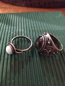 Серебряные перстень и кольцо