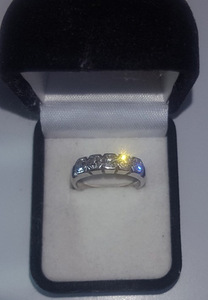 Plaatina sõrmus 5 teemantiga