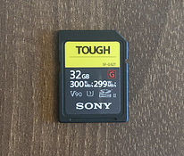 SONY 32GB SDHC memory card tough