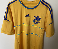 Украинская футболка