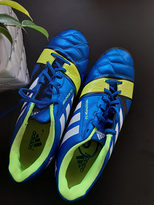 Футбольные кроссовки Adidas Nitrocharge 3.0