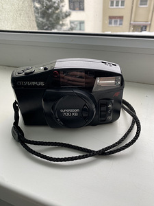 Olympus Superzoom 700XB kaamera