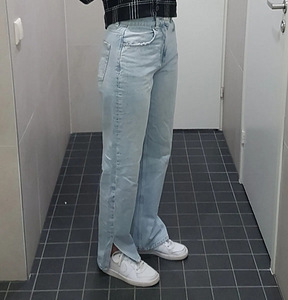 Gina Tricot high waist slit jeans