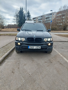 BMW X5 2003a