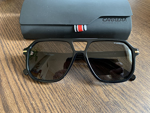 Продам мужские солнцезащитные очки Carrera