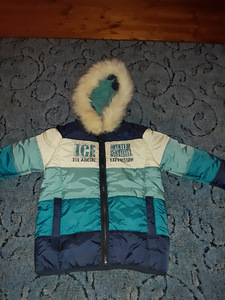 Зимняя куртка для мальчика 7-9 лет