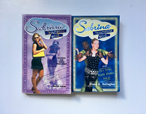 2 Sabrina Teismeline Nõid raamatut, 2 raamatut koos