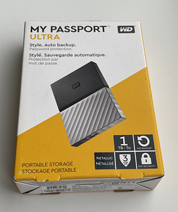 Western Digital My Passport Ultra 1TB/2TB Gray/Gold
