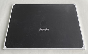 Apple Leather Sleeve 15-inch MacBook Pro Black