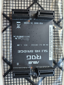 ASUS ROG 2M HB 2-Way SLI Bridge Rev. 1.00 NVIDIA SLI READY