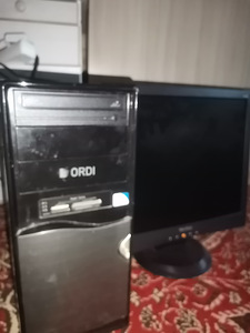 Müüa arvuti koos monitoriga