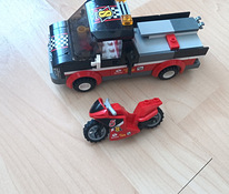 LEGO CAR