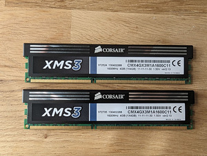 Corsair XMS3 4GB DDR3