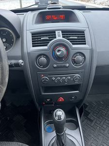 Продам Renault Megane I 2005 bensin/LPG (10 фото из 12)
