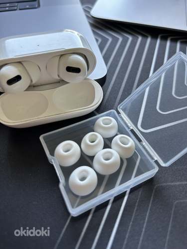 AirPods Pro 1st gen & 3 Large pads (фото #1)