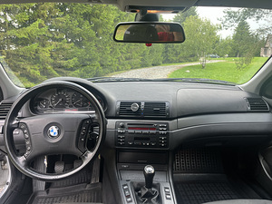 BMW 325i (7 фото из 8)