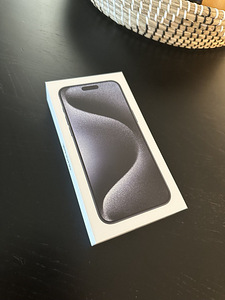 Apple iPhone 15 Pro Max 512GB Blue Titanium (1 foto / 2)