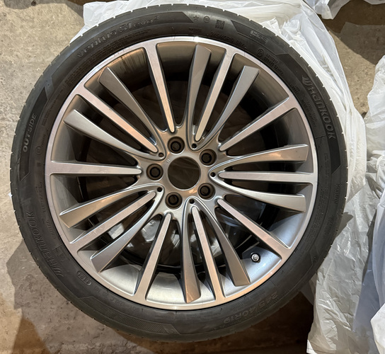 Диски BMW W-Speiche 423 F10 F11 + летние шины R19