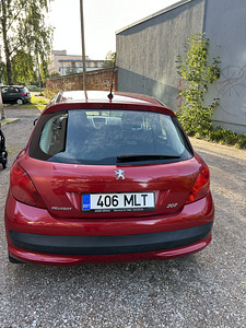Rentida auto (2 foto / 5)