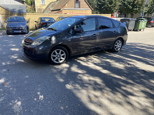 Rentida Toyota Prius 20 - hübriidauto (1 foto / 3)