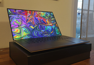 Dell XPS 17 " 9700 RTX 2060 MAX-Q 4K GAMING Laptop Notebook (4 foto / 9)