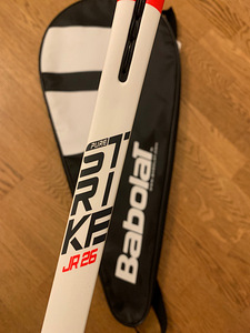 Tennisse rocket Babolat koos kottiga (3 foto / 4)