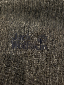 Зипка Jack Wolfskin (не ориг) (2 фото из 3)