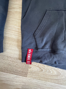 Meeste kapuutsiga pusa Alpha industries (2 foto / 4)
