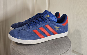 Meeste tossud Adidas Gazelle (2 foto / 6)