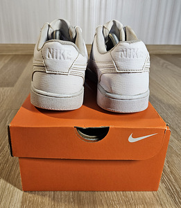 Кроссовки Nike 38.5 (4 фото из 6)
